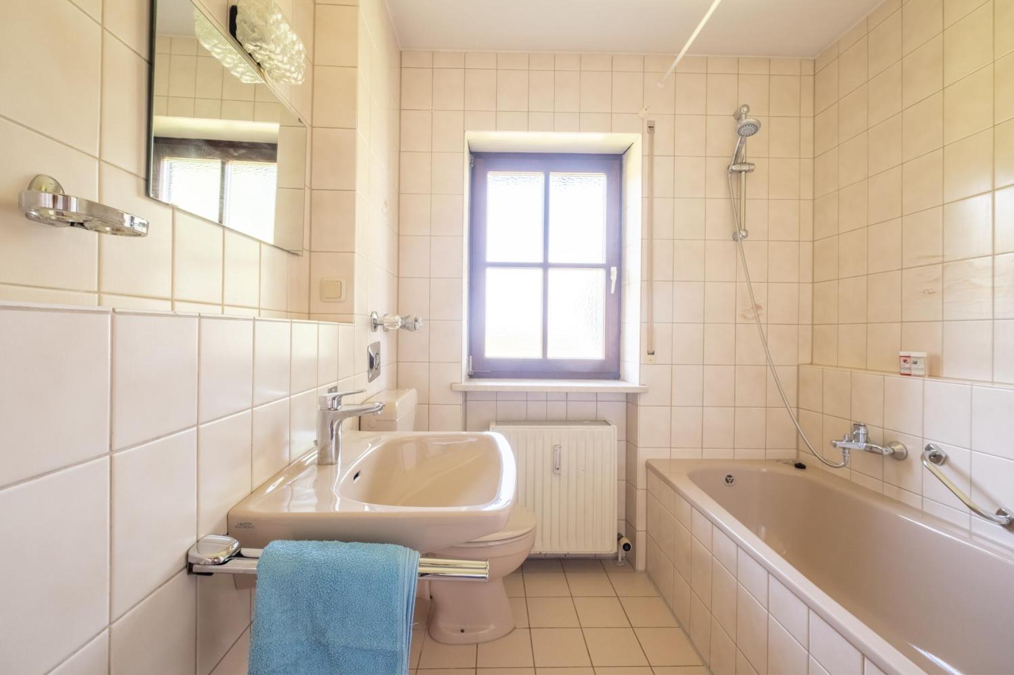 Gemuetliches Wohlfuehl-Apartment Mit Perfektem Seeblick Дисен-ам-Аммерзе Экстерьер фото